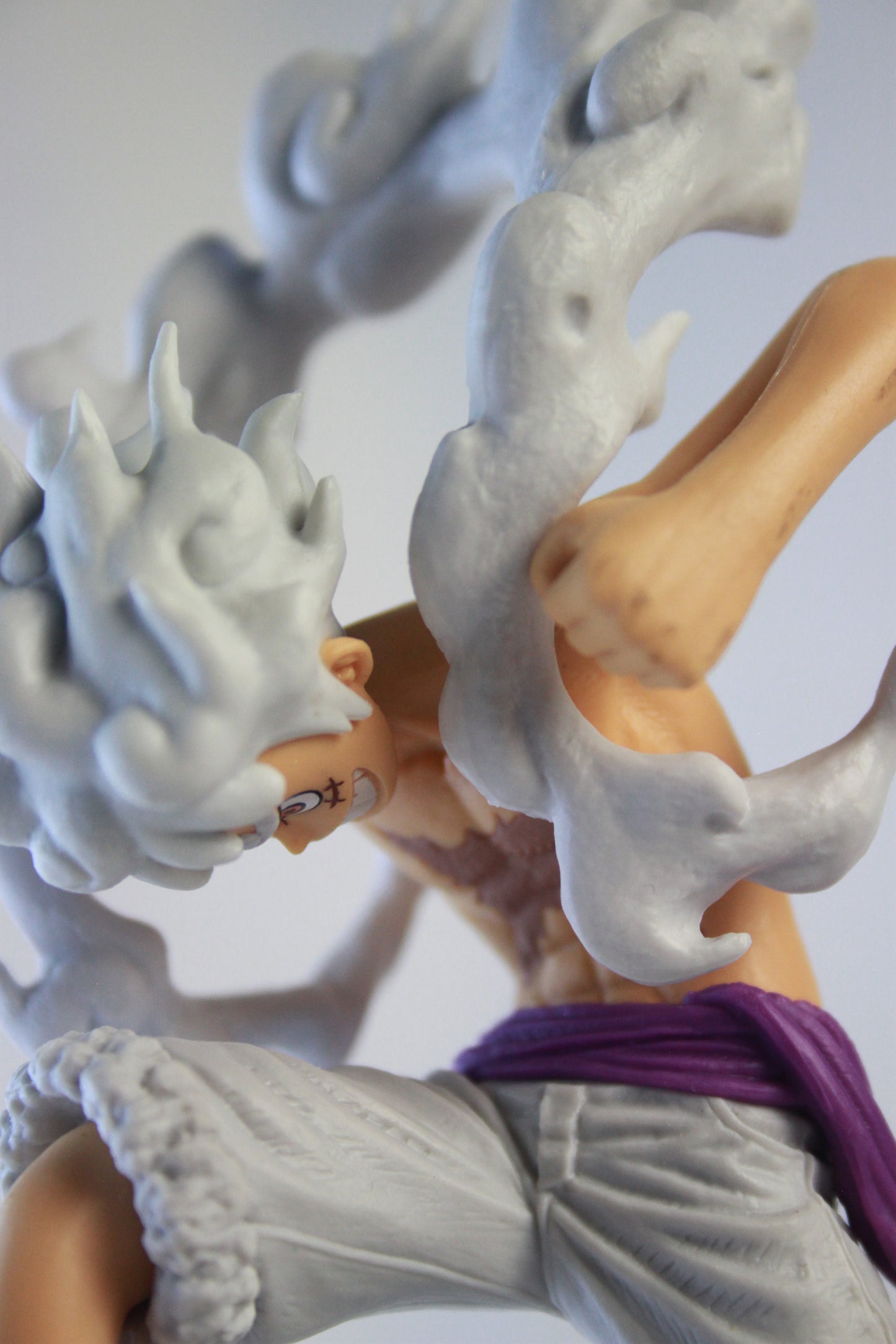 LUFFY GEAR 5 ~ ONE PIECE // SENKOUZEKKEI FIGURINE