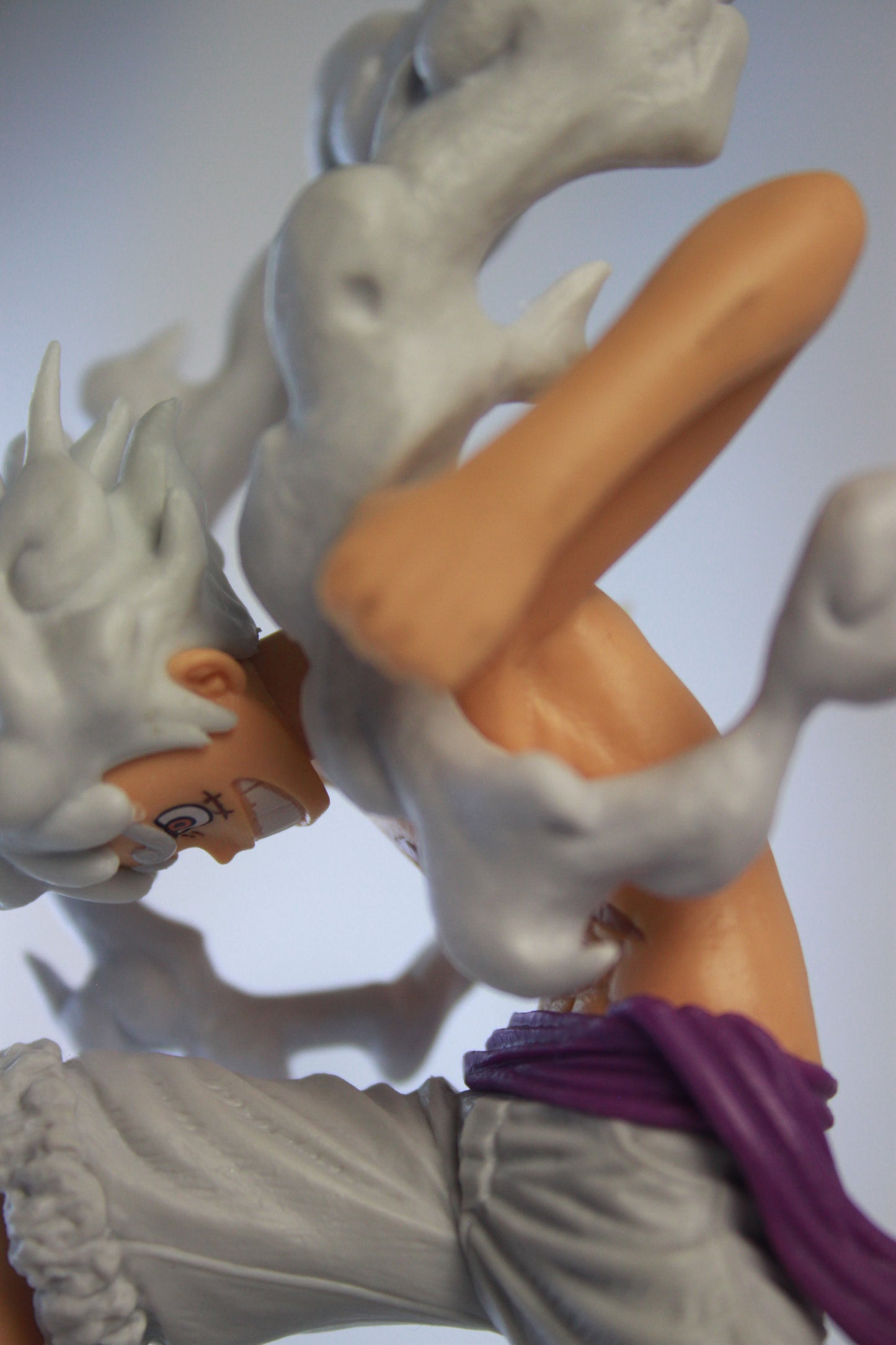 LUFFY GEAR 5 ~ ONE PIECE // SENKOUZEKKEI FIGURINE