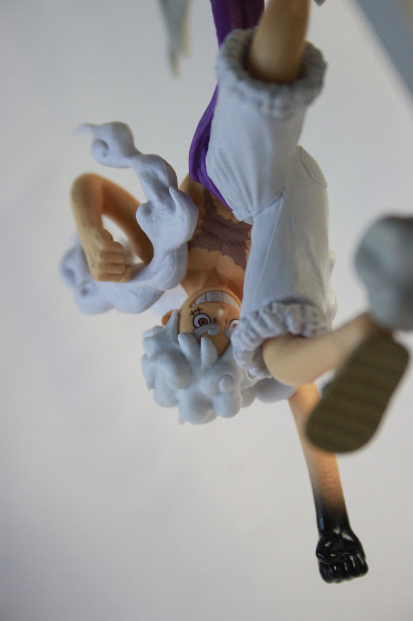 LUFFY GEAR 5 ~ ONE PIECE // SENKOUZEKKEI FIGURINE