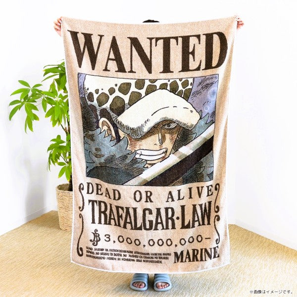 ONE PIECE ★ LARGE TOWEL ★ TRAFALGAR LAW ★ WANTED POSTERS // TOEI ANIMATION
