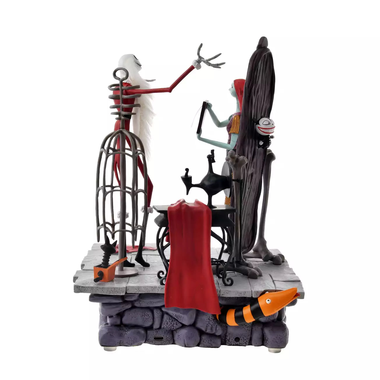TIM BURTON'S NIGHTMARE BEFORE CHRISTMAS ★ LIGHT UP & MUSIC FIGURINE ★ JACK & SALLY // JAPAN DISNEY