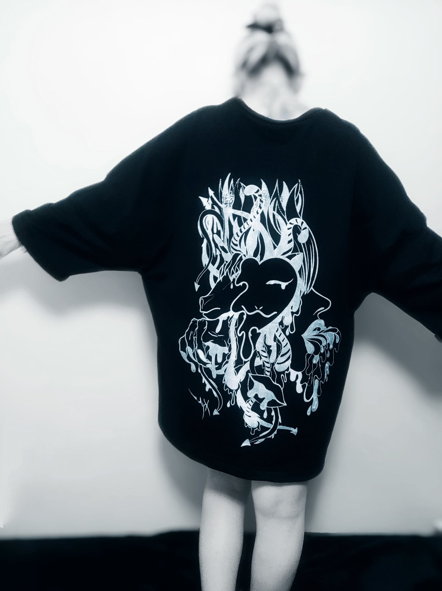 SCARY NIGHTS ÷ 1/1 TEE // HANDCRAFTED x HAND PAINTED