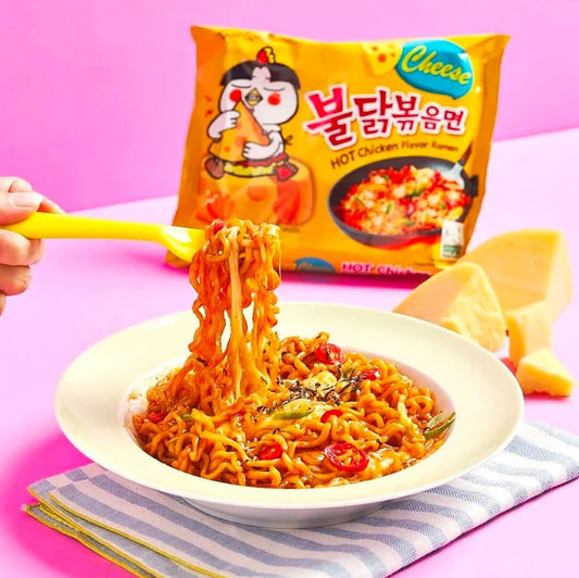 BULDAK CHEESE SPICY CHICKEN ★ STIR-FRIED NOODLES // SAMYANG