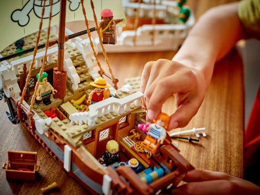 GOING MERRY: THE PIRATE SHIP ~ ONE PIECE X LEGOS // BUILD KIT