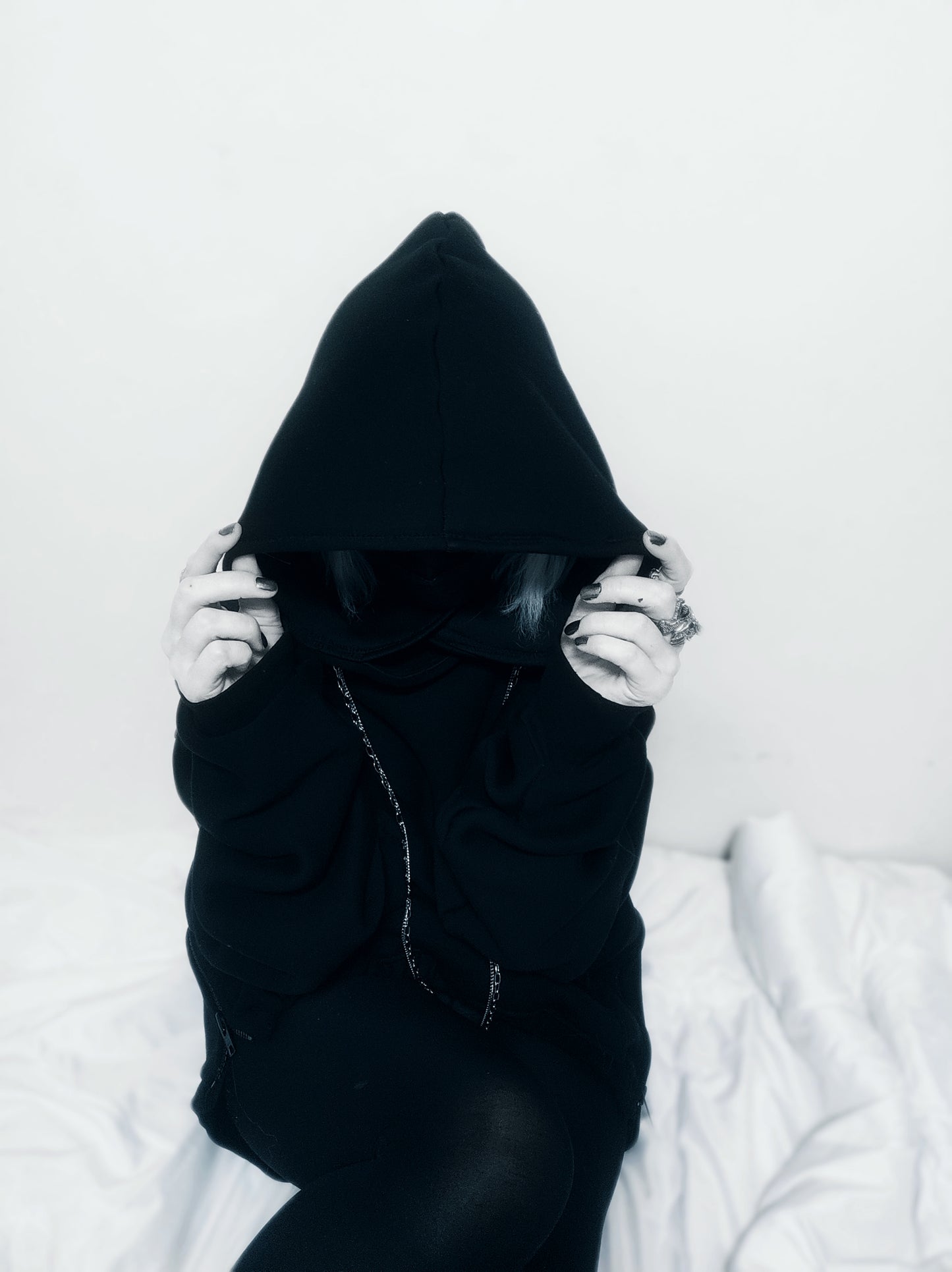 SLEEPING CHAOS ÷ 1/1 HOODIE HANDCRAFTED x HAND PAINTED // MISFITKID
