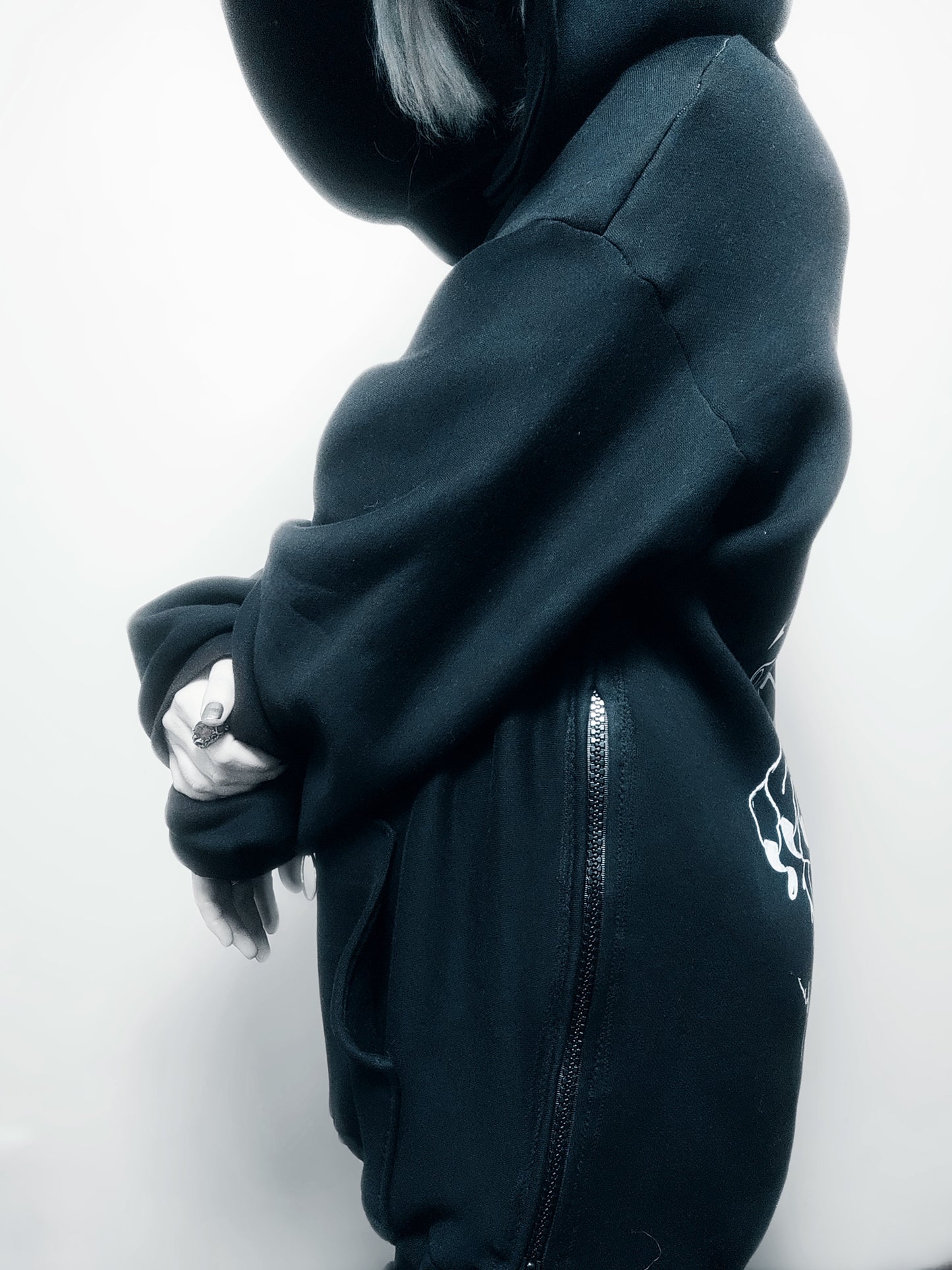 SLEEPING CHAOS ÷ 1/1 HOODIE HANDCRAFTED x HAND PAINTED // MISFITKID
