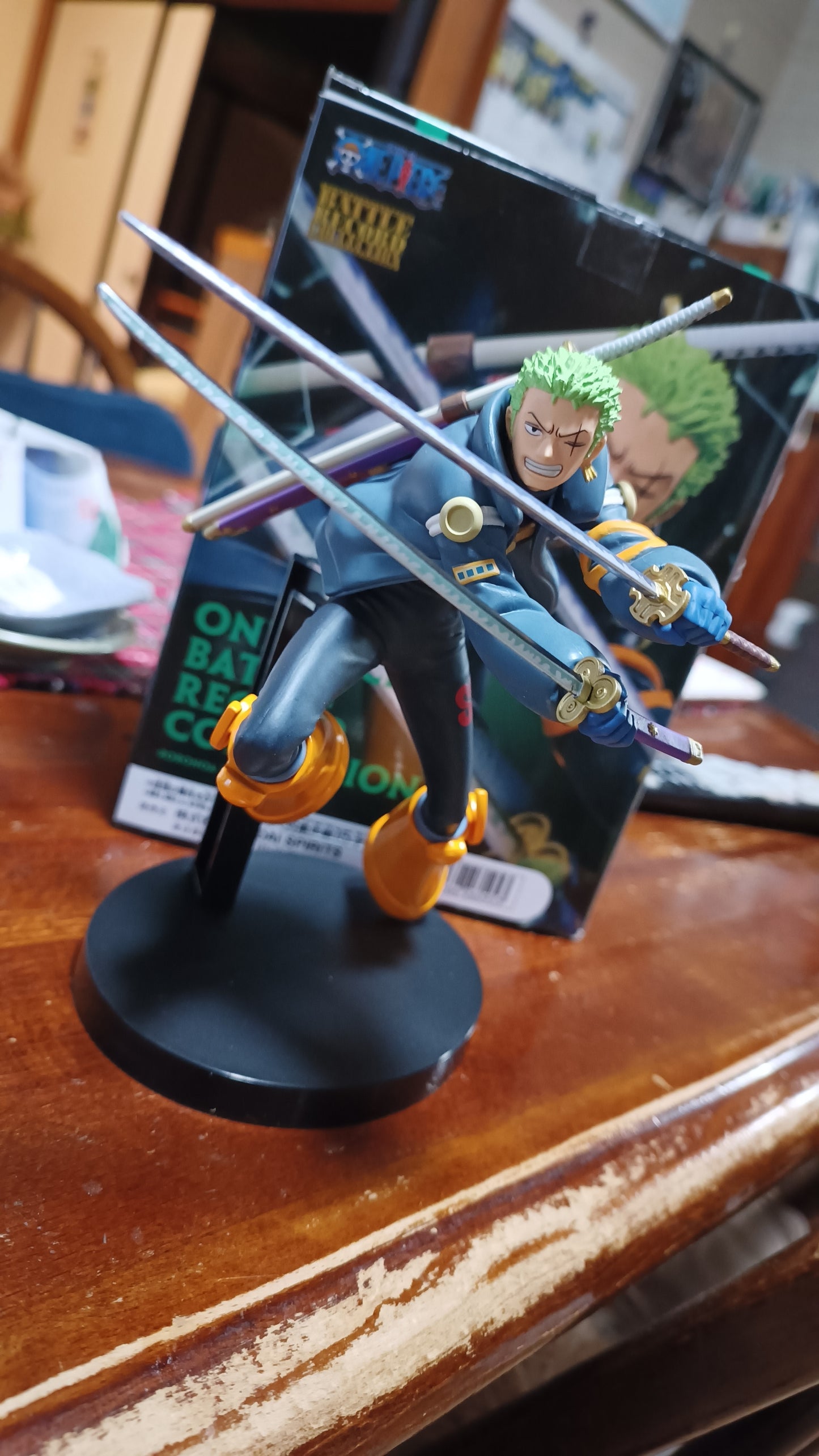 RORONOA ZORO ~ ONE PIECE // FIGURINE