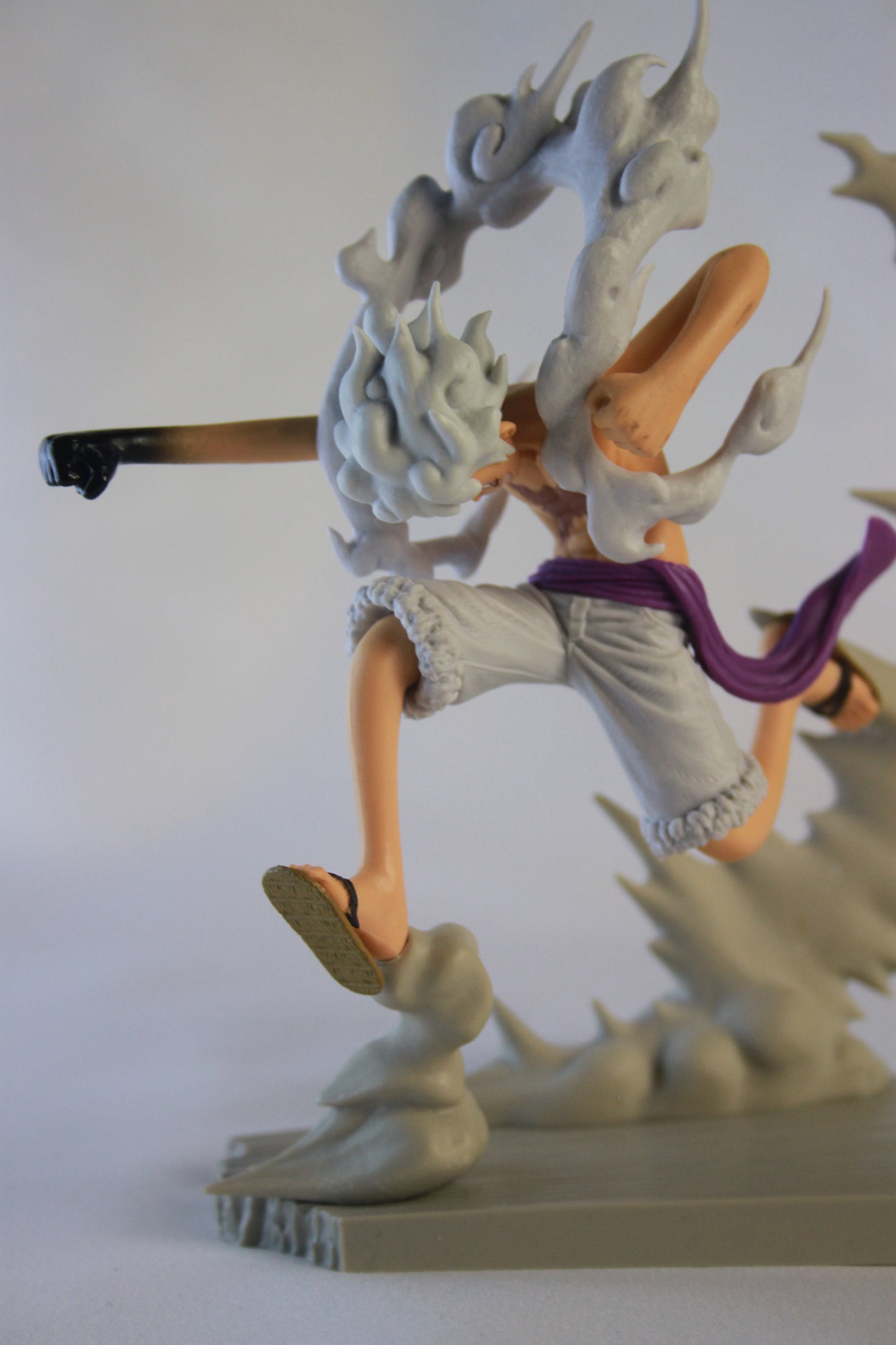 LUFFY GEAR 5 ~ ONE PIECE // SENKOUZEKKEI FIGURINE