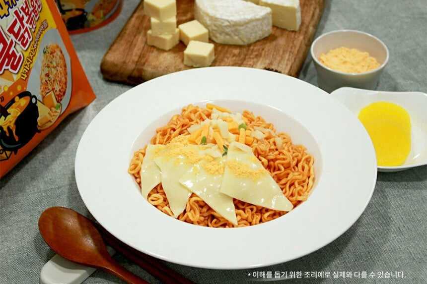 BULDAK QUATTRO CHEESE SPICY CHICKEN ★ STIR-FRIED NOODLES // SAMYANG