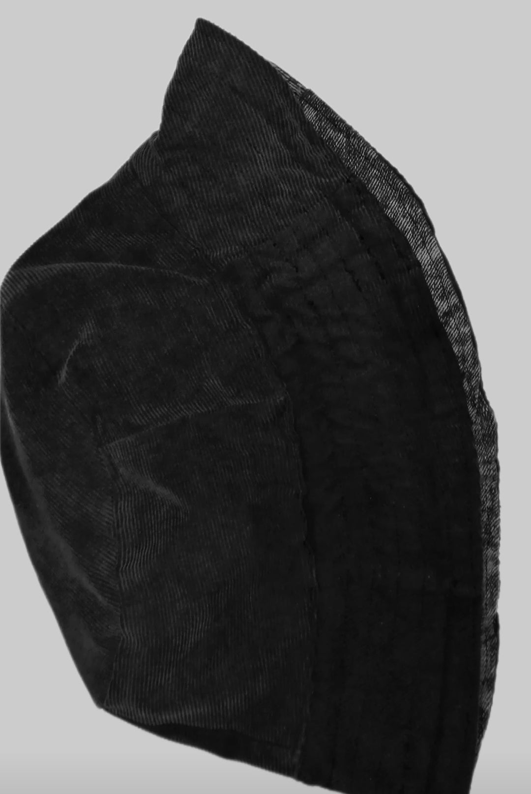 HIZOKU ÷ 1/1 REVERSIBLE BUCKET HAT HANDCRAFTED // MISFITKID