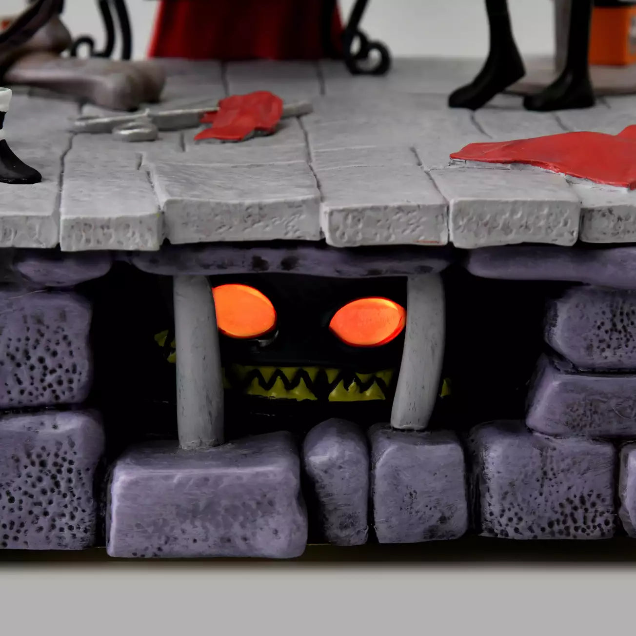 TIM BURTON'S NIGHTMARE BEFORE CHRISTMAS ★ LIGHT UP & MUSIC FIGURINE ★ JACK & SALLY // JAPAN DISNEY