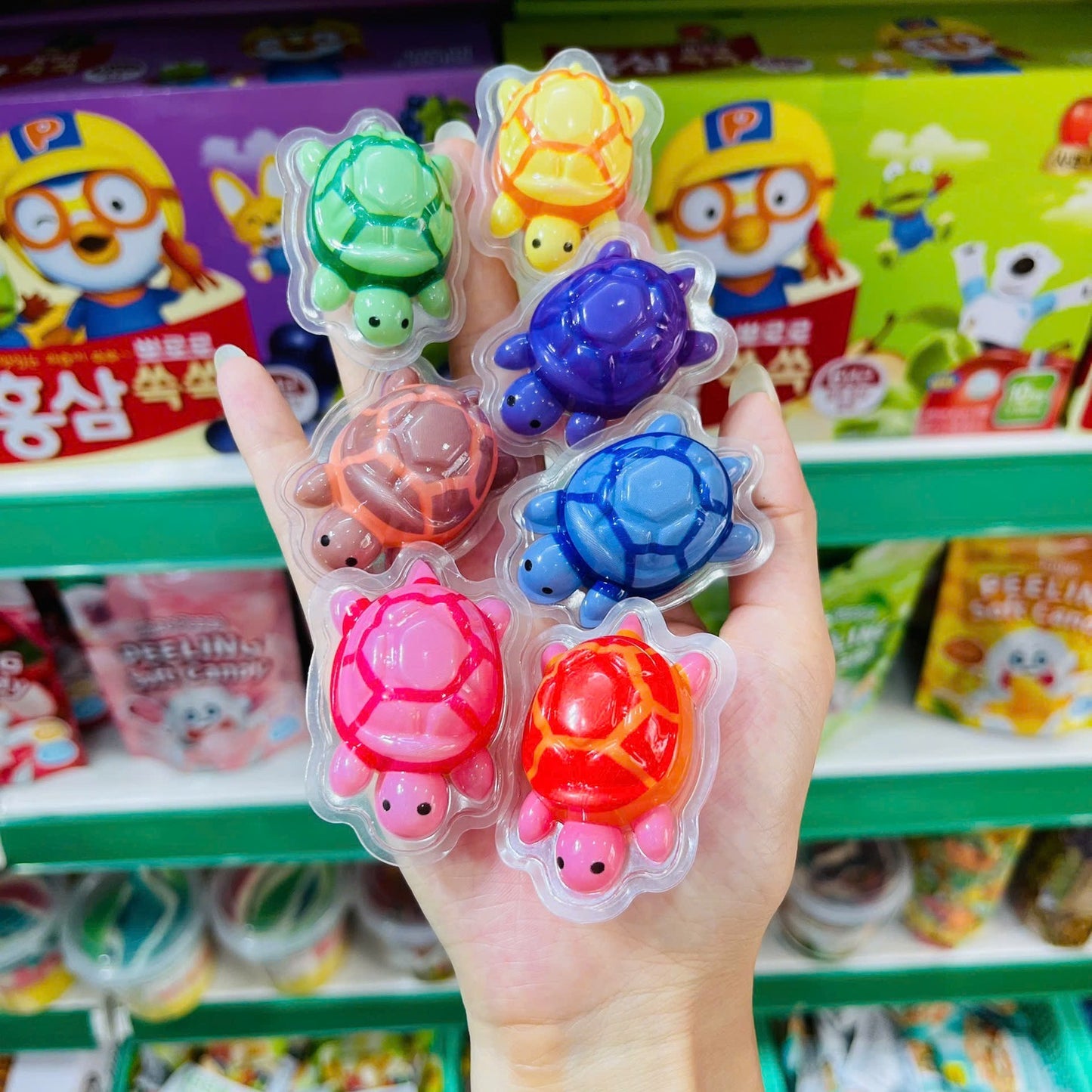 TURTLE-SHAPED POOPING GUMMIES ★ CHINESE JUICY CANDY // ODISHEN